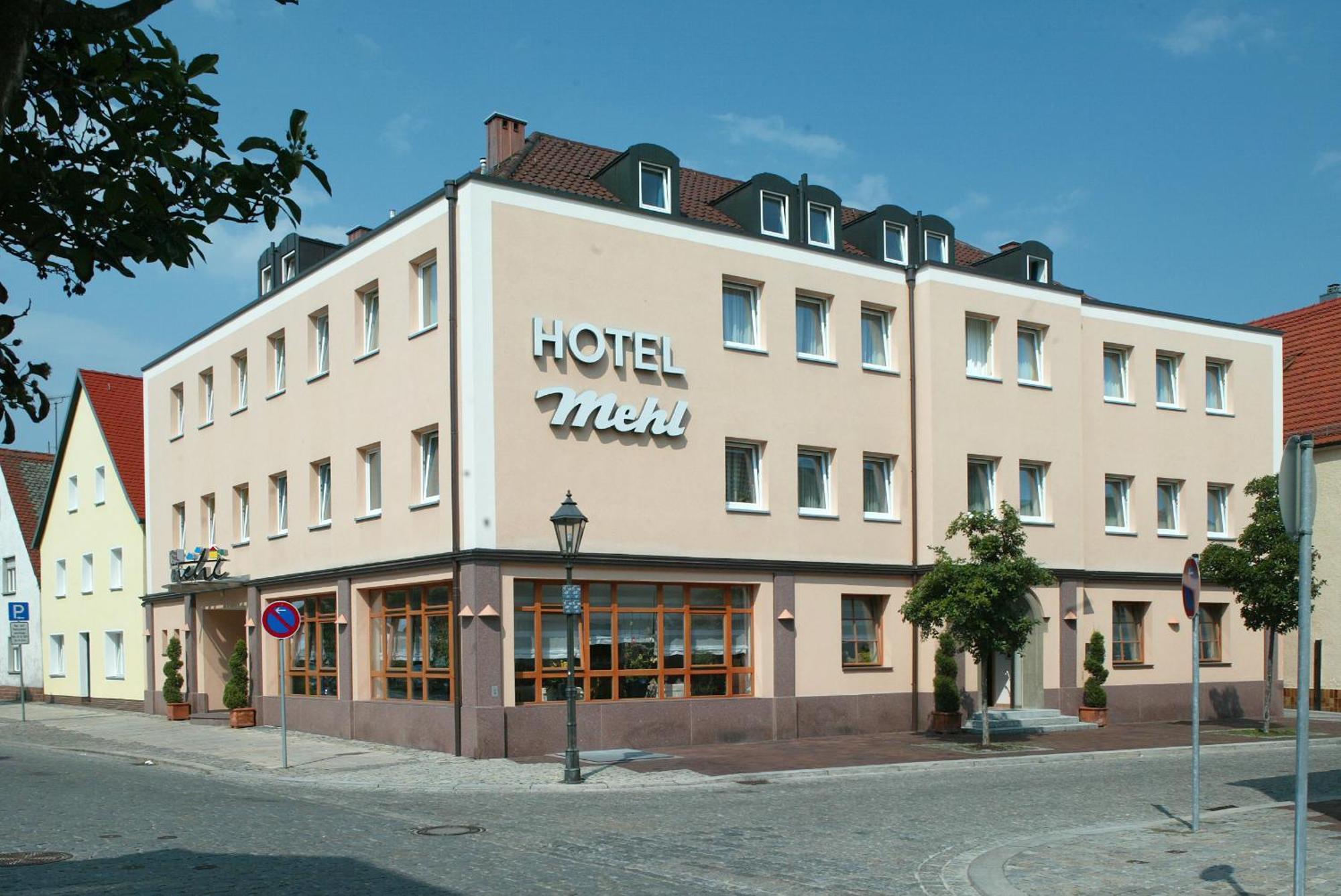 Hotel Mehl Ноймаркт  Экстерьер фото